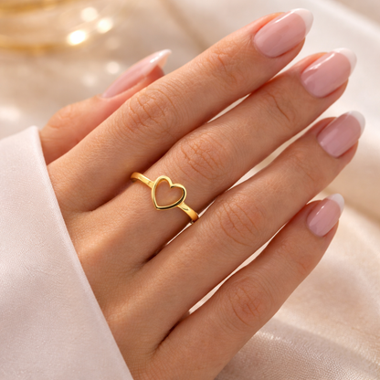 Amora Open Heart Ring