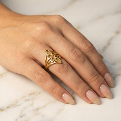Celtic Knot Statement Ring
