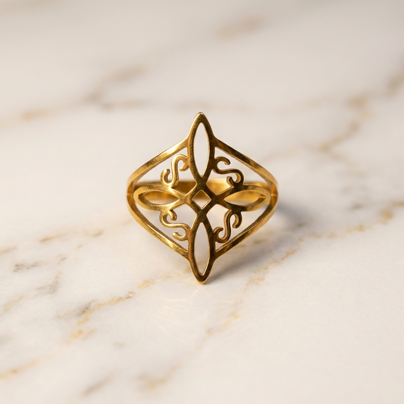 Celtic Knot Statement Ring
