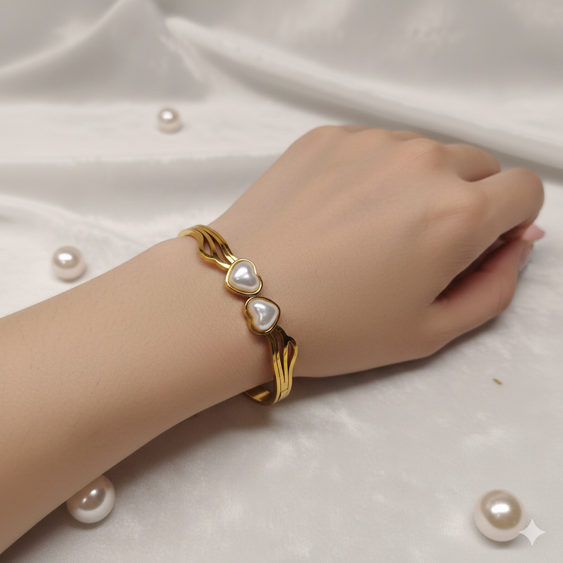 Eterna Dual Heart Pearl Statement Bracelet