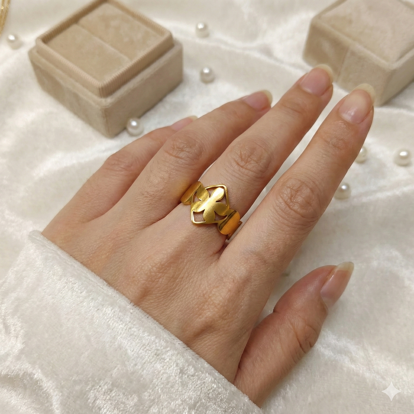 Lumina Butterfly Ring