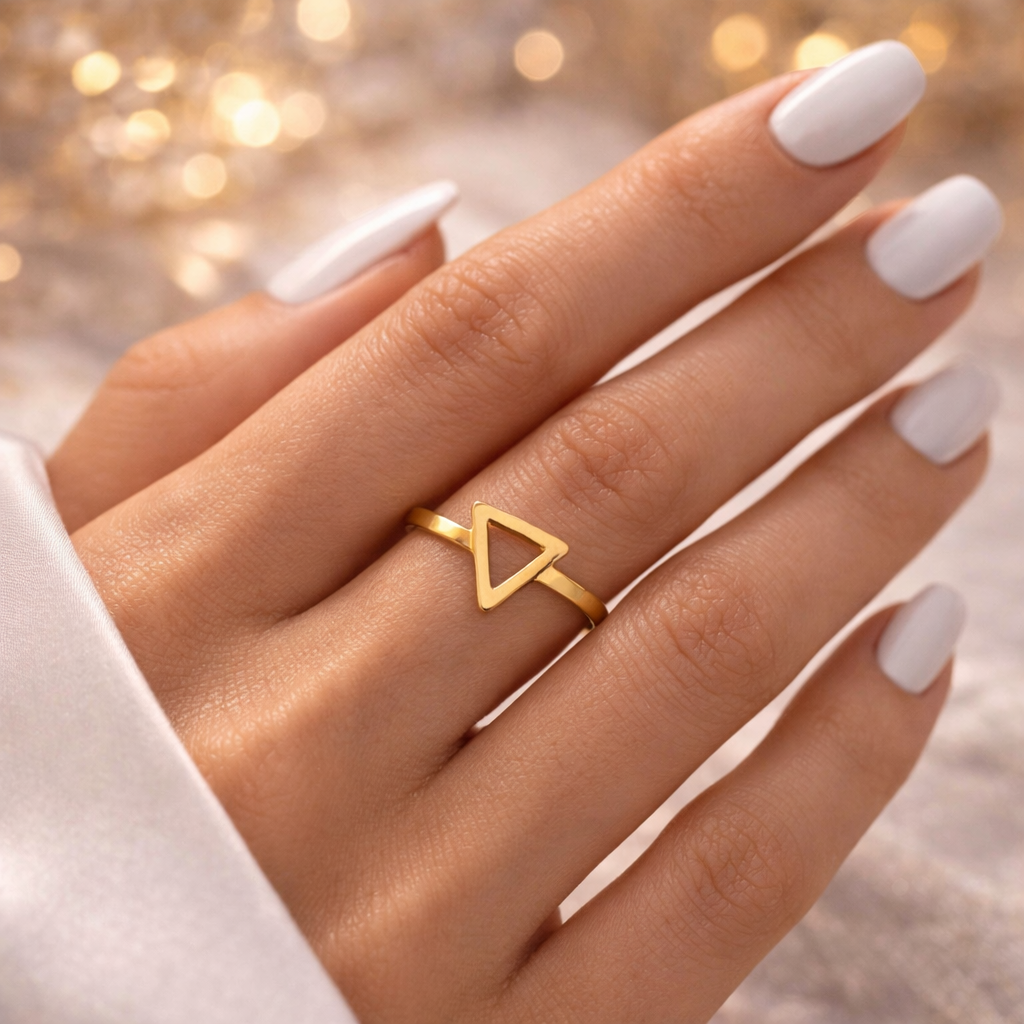 Luxe Triangle Glow Ring