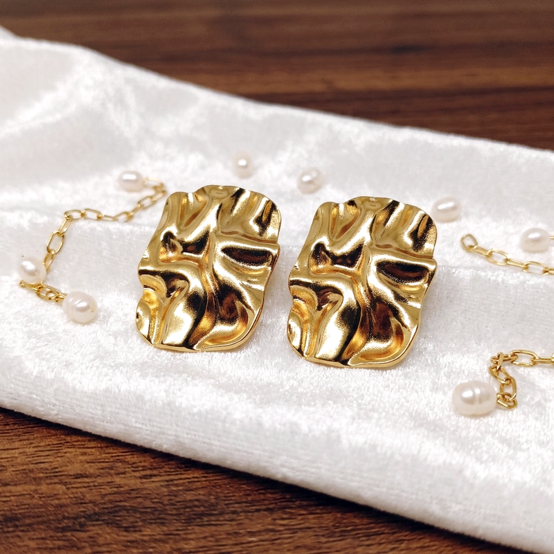 Molten Muse Earrings