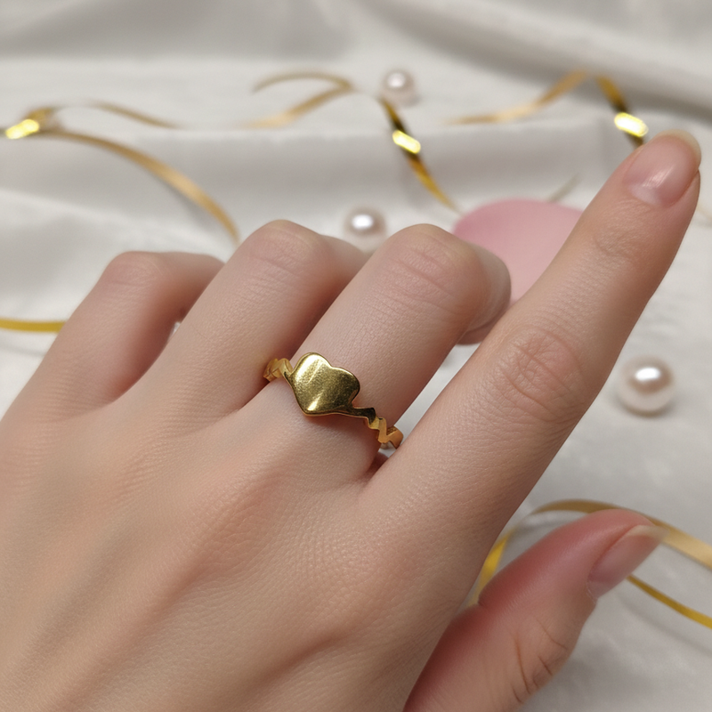 Serene Heart Ring