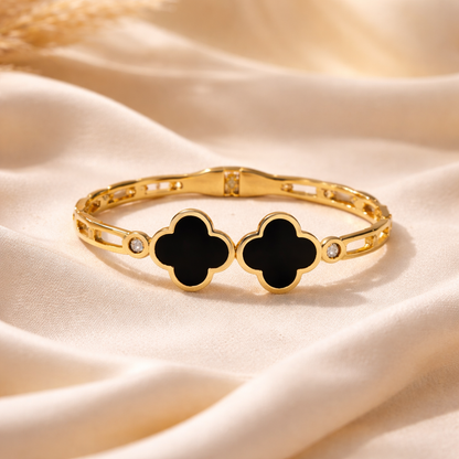 Velora Black Clover Bracelet