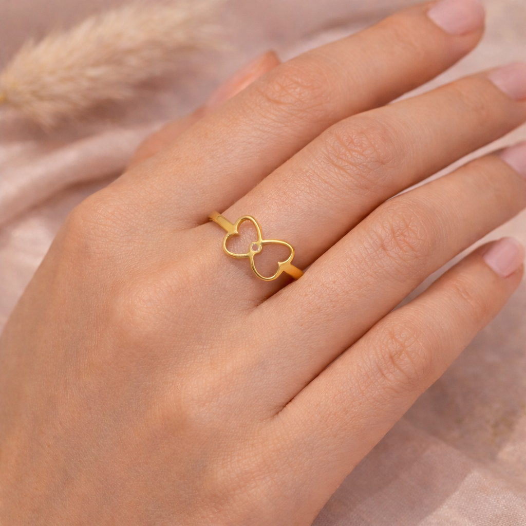Zariya Minimal Flutter Ring